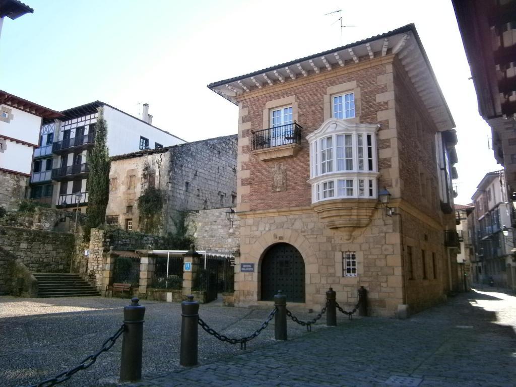 Hotel Palacete Hondarribia Exterior photo